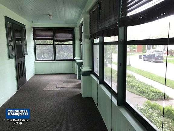 Enclosed front porch