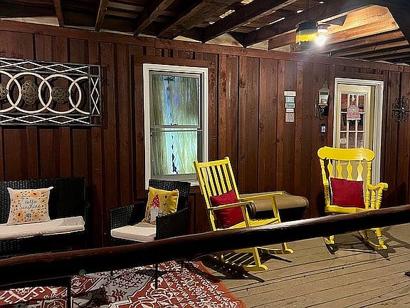 Main House - Front Porch