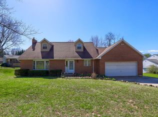 5036 Bossler Rd, Elizabethtown, PA 17022