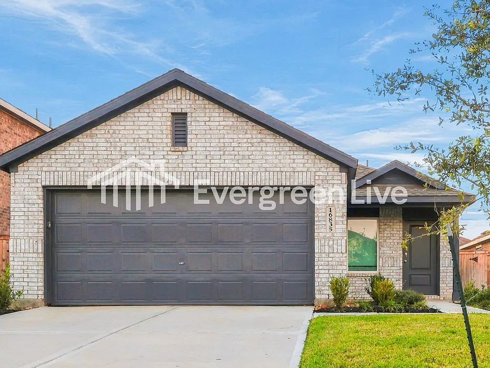 16835 Spotted Oak Dr