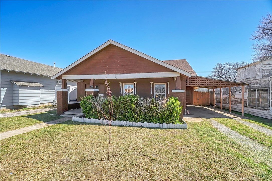 207 S Market St, Cordell, OK 73632 Zillow