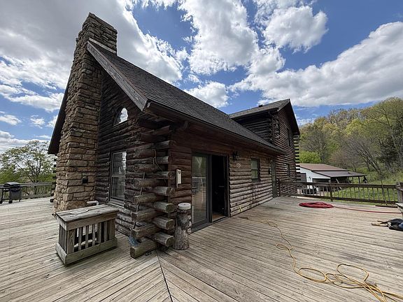 2nd image of 32776 Rustys LANE
