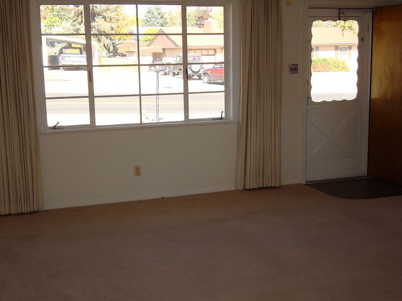 2nd image of 409 W 30th St