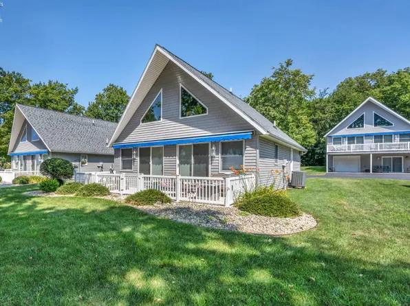 1575 Deist Rd #6, Middle Bass, OH 43446