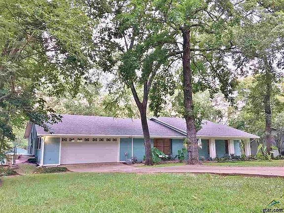 2nd image of 10138 E Lakeshore Dr