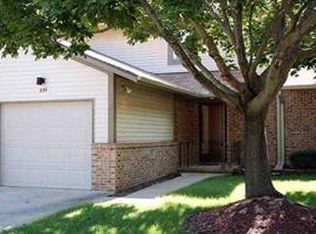 839 Moore Dr, Chelsea, MI 48118