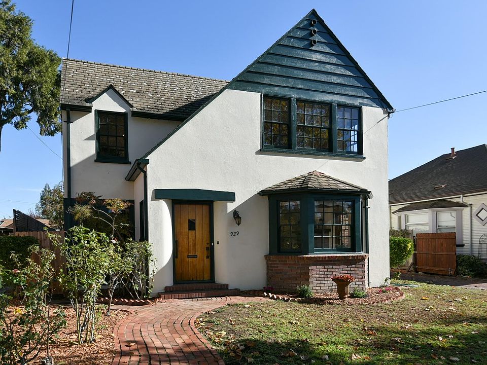 1st image of 929-935 Monterey Ct