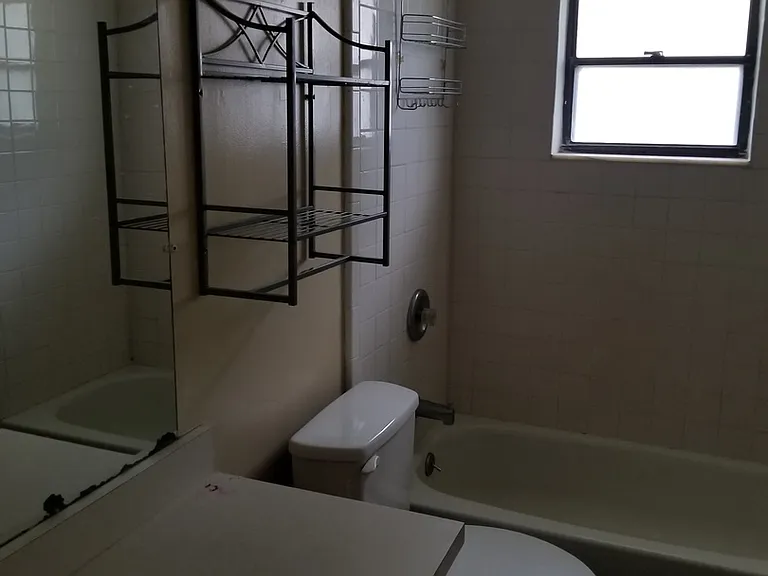 814 Saint Clair Abrams Ave — Photo 6