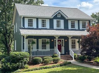 2840 Holly Oaks Dr, Marietta, GA 30062