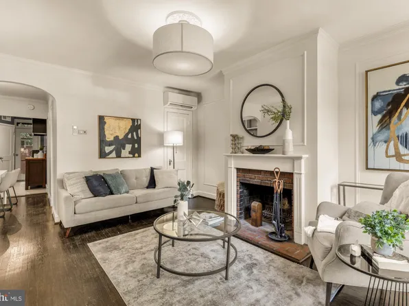 1127 C St SE #2, Washington, DC 20003