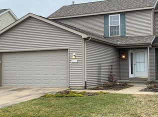3905 Balmoral Dr, Champaign, IL