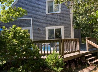 4 Lauras Way, Edgartown, MA 02539
