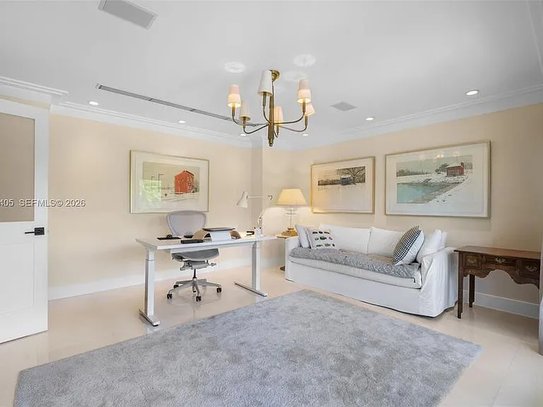 6831 Sunrise Ct — Photo 23