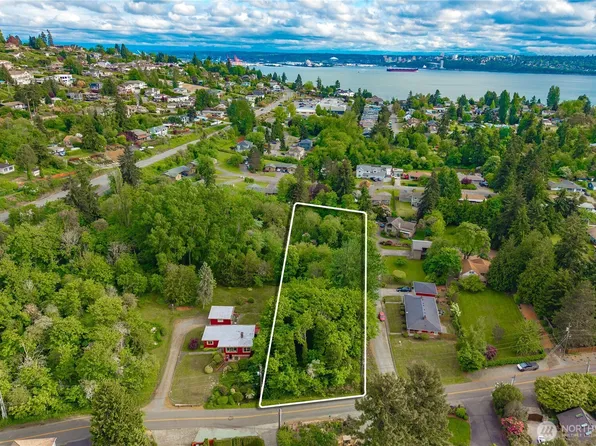 5445 Hyada Boulevard NE, Tacoma, WA 98422