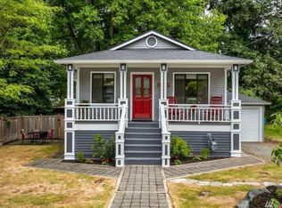 9112 32nd Ave NE, Seattle, WA 98115