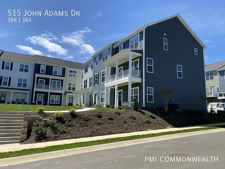 515 John Adams Dr — Photo 9