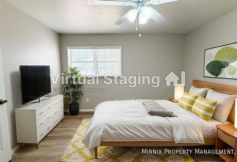 3509 Avenue S #B — Photo 1