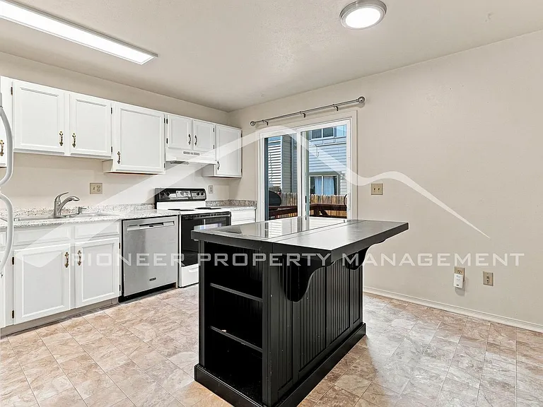 17681 E Loyola Dr #E — Photo 5