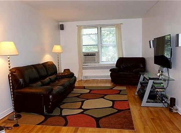 5th image of 29 Abeel St APT 6D