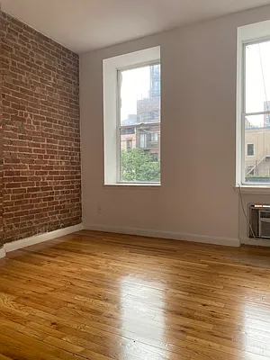 Rented by CitySites Real Estate Group | media 11