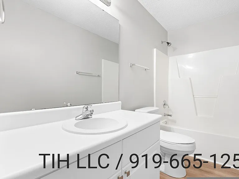 3912 Cold Harbour Dr — Photo 17