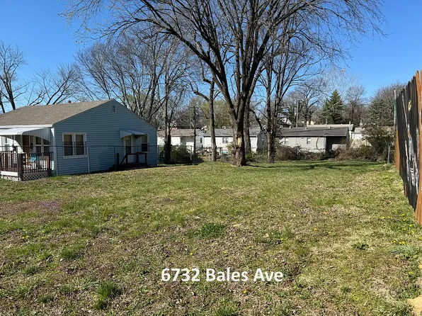 6732 Bales Ave, Kansas City, MO 64132