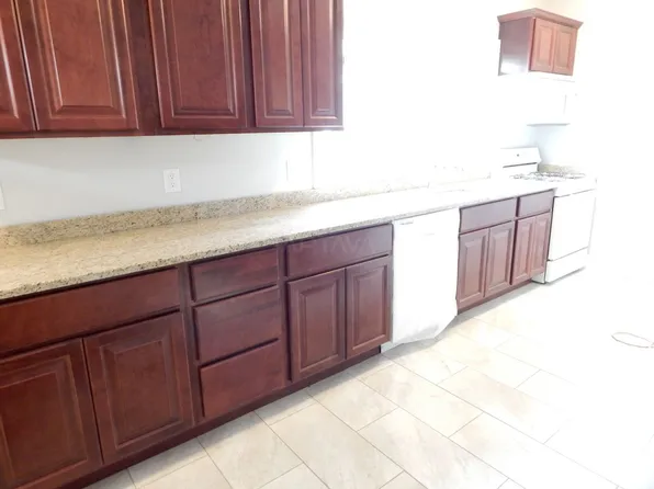 68 Burnside St #86, Medford, MA 02155