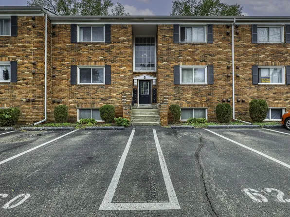 31831 Grand River Ave Unit 55, Farmington, MI 48336