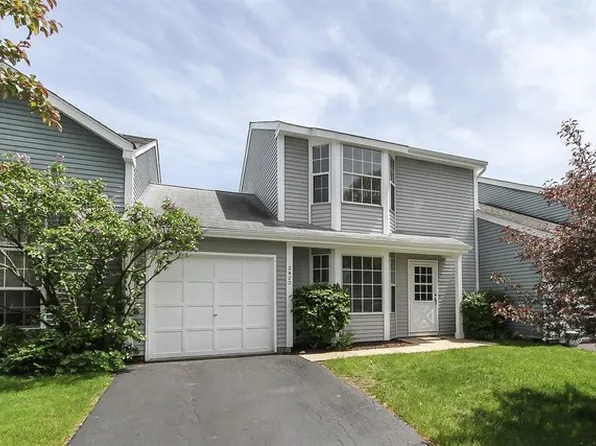 3423 Southport Dr, Island Lake, IL 60042