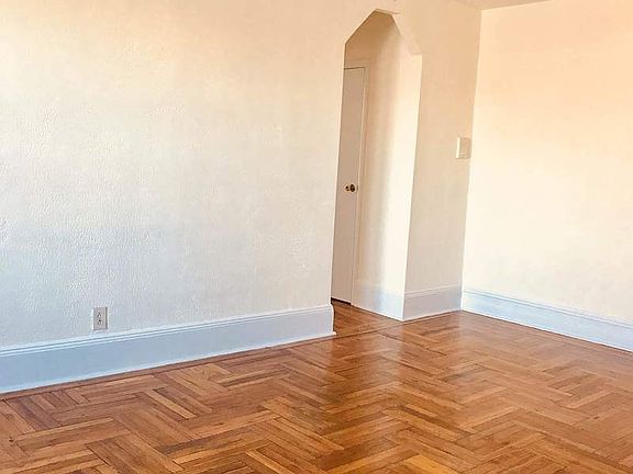 5th image of 801 Ocean Ave APT 14