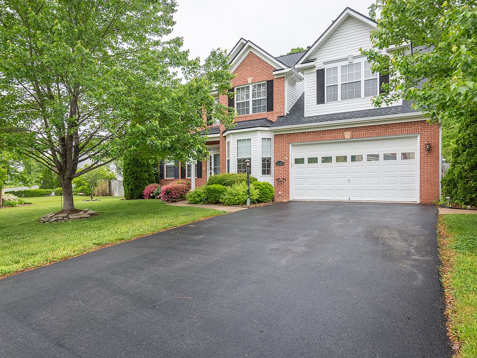 1st image of 5433 Quaint Dr