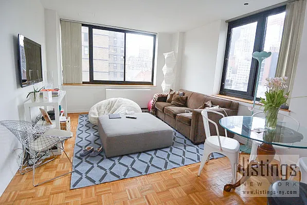 Rented by City Connections Realty | media 52