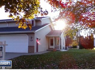 985 Wishart Ave, De Pere, WI 54115