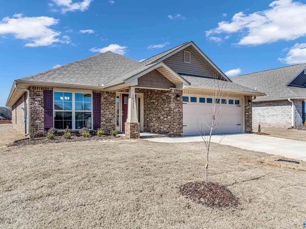 15380 Springbrook Trce, Athens, AL 35611