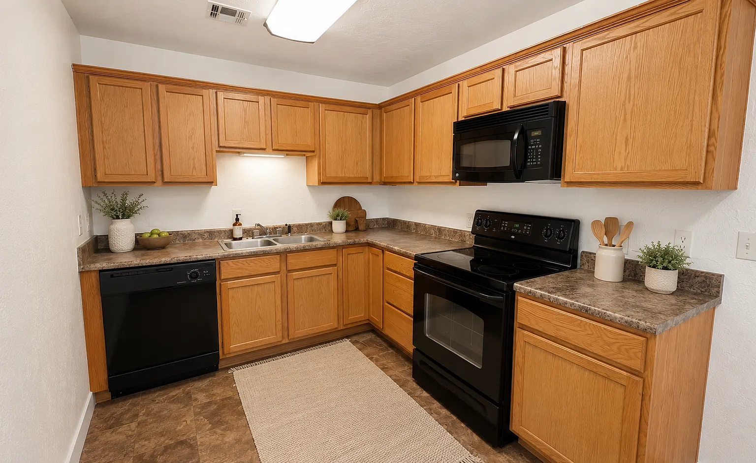 1111 Jet Dr - 1 — Photo 4