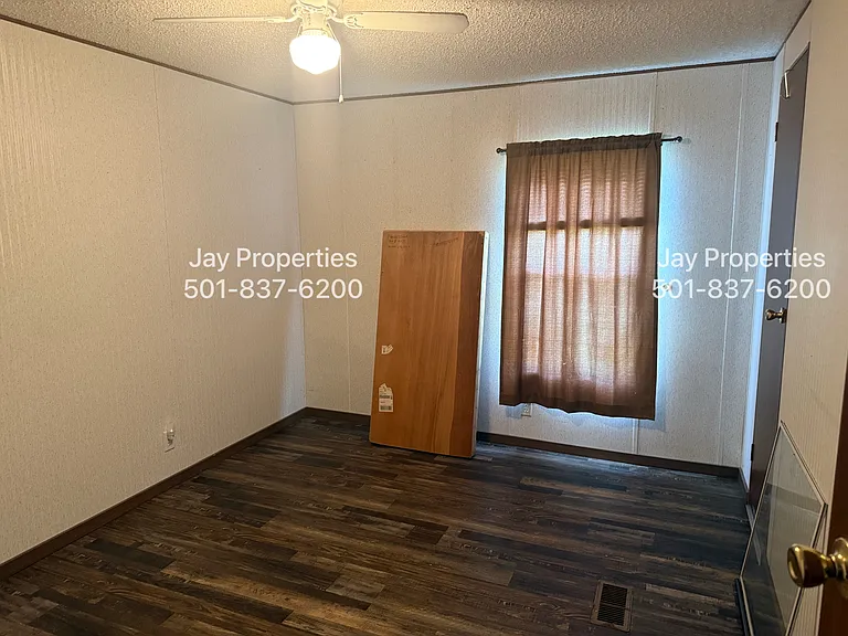 152 Cole Dr — Photo 13