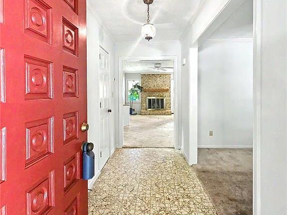 4th image of 5385 Seaton Way