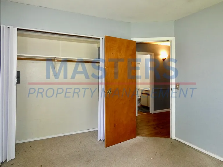 3907 Donegal Ln — Photo 24