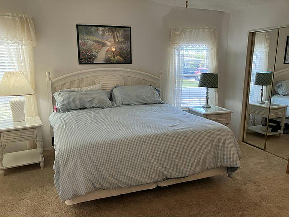4th image of 11321 Louisiana Dr #371