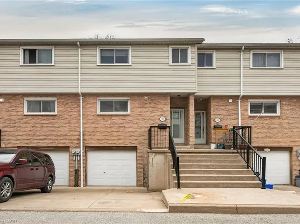 149 Saint Catherine St #13, Smithville, ON L0R 2A0