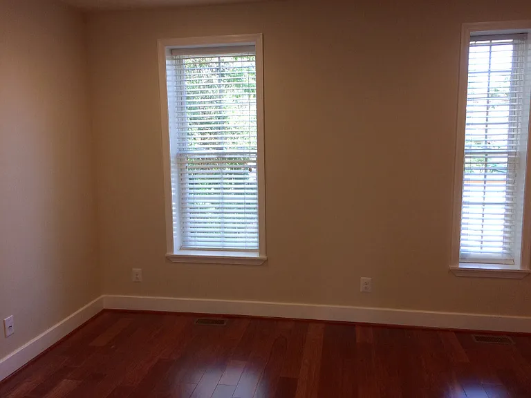 1256 Florida Ave NE — Photo 6