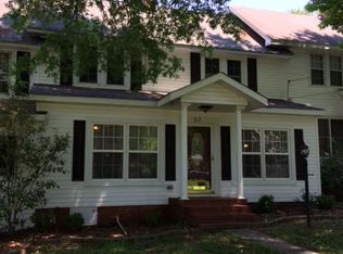 57 Maple St, Badin, NC 28009