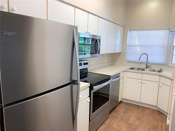 3rd image of 4260 Central Sarasota Pkwy APT 214