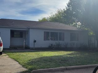 2303 NW 18th St, Lawton, OK 73507