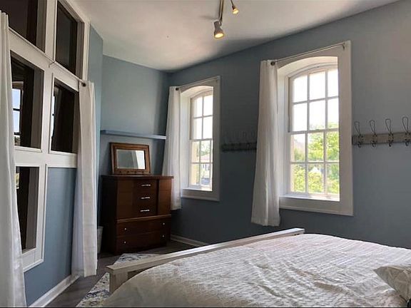 2nd image of 117 Louisiana Ave Floor 2