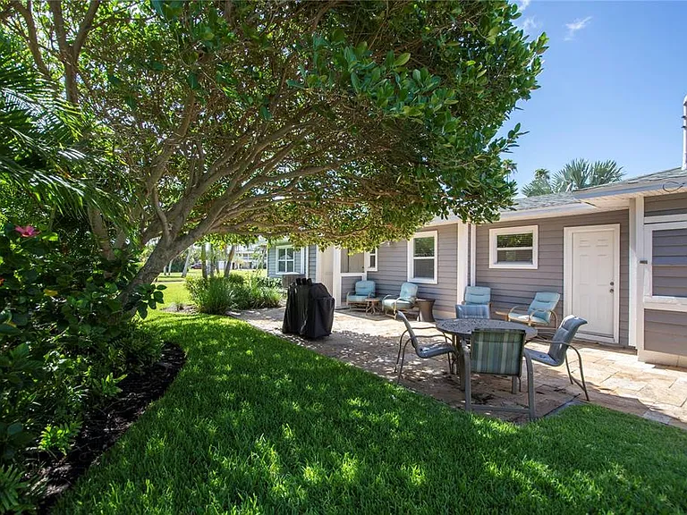 3200 W De Bazan Ave — Photo 27