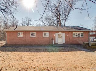1155 Washington Ave, Alton, IL 62002