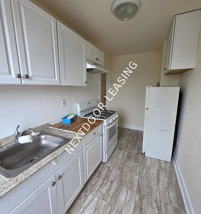 1st image of 894 John F Kennedy Blvd #41M