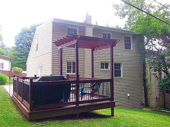 3rd image of 2315 Cleveland Ave