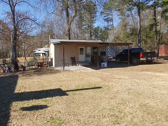 3rd image of 407 County Road 2298